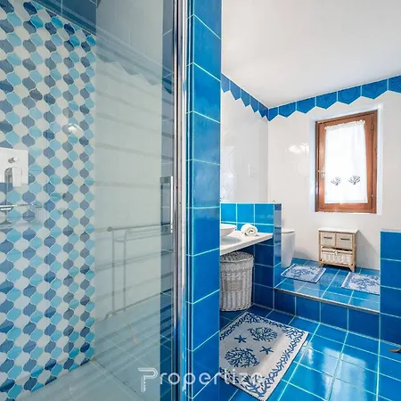 فيلة Family Retreat By Propertize