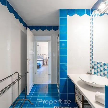 Family Retreat By Propertize וילה
