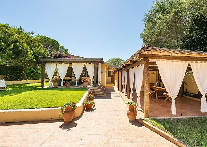 Family Retreat By Propertize Villa